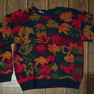 Vintage Signature Multicolor Leaf Pattern Crewneck Sweater.